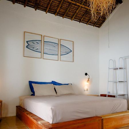 Surf Shack Grupuk Otel Bumbang Dış mekan fotoğraf