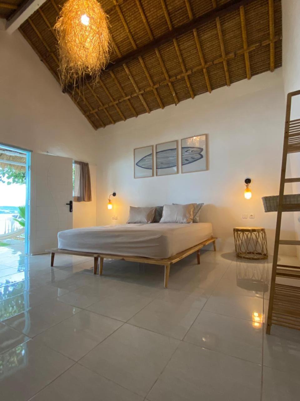 Surf Shack Grupuk Otel Bumbang Dış mekan fotoğraf